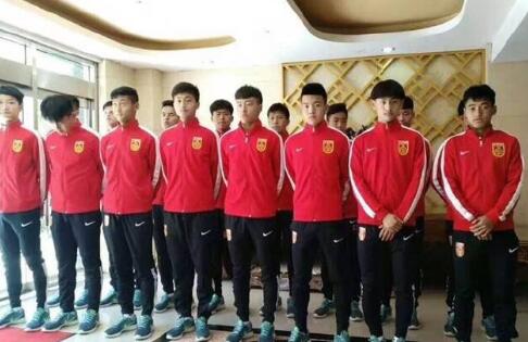 三级 自拍